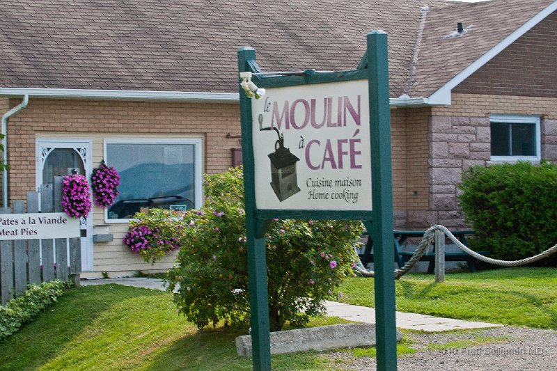 20100721_162539 Nikon D300.jpg - Home French cuisine at Charlo. NB, a pretty coastal town on Chaleur Bay